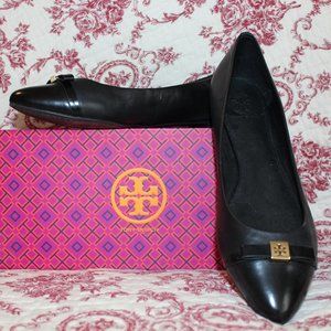 Tori Burch 10.5 Hugo Flat